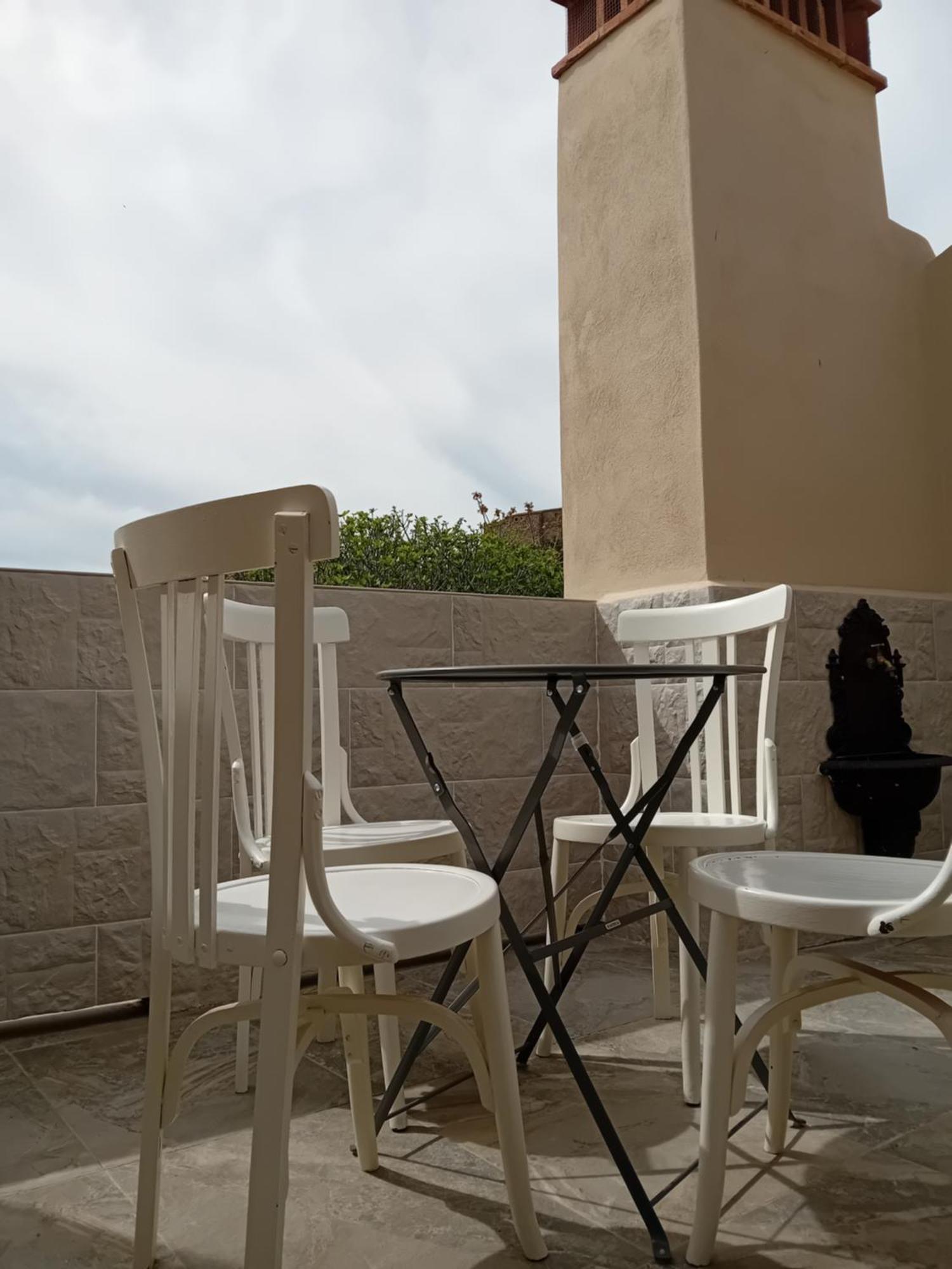 Apartamento Plaza San Francisco Trujillo Bagian luar foto